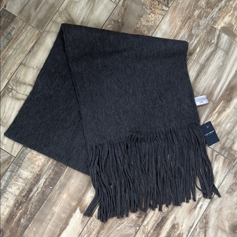 NWT Lucky Brand Dark Gray Fringe Scarf